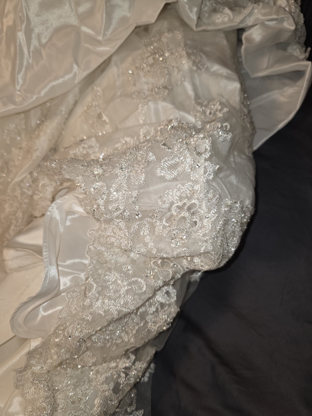 Maggie Sottero Sabelle White Bridal Wedding Gown Beaded Bodice dress gown 10 - Picture 9 of 15